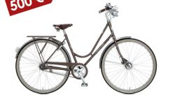 VIDĒJO CENU KATEGORIJA - priekš tiem, kam rūp ne tikai velosipēda izskats, bet arī kvalitāte. Šis
braucamais jau būs piemērots tiem, kas ar velosipēdu pārvietojas ikdienā.
Tas aprīkots ar izturīgām un ilgi kalpojošām detaļām, kā arī elegantu
dabīgās ādas sēdekli un rokturiem. Cortina Tweed